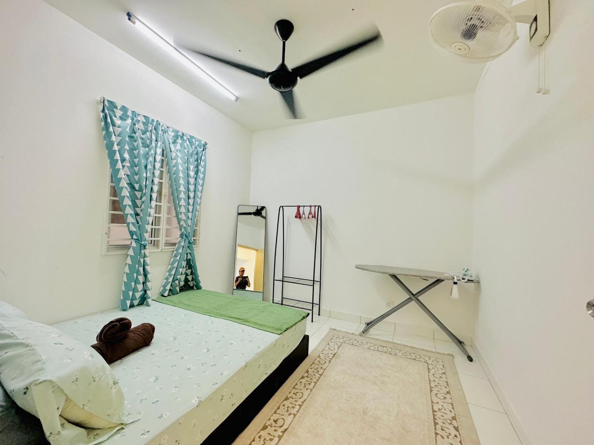 שאה אלאם Setia Alam Islamic Homestay מראה חיצוני תמונה